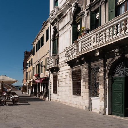Rousseau's Apartment Venise Extérieur photo